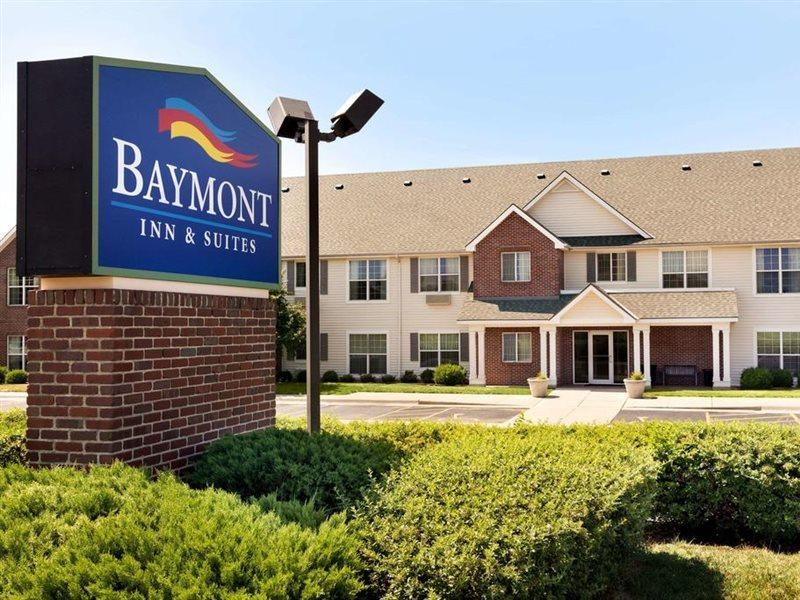 Baymont By Wyndham Wichita East Exterior foto