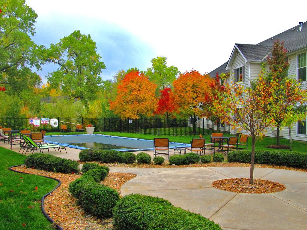Baymont By Wyndham Wichita East Exterior foto